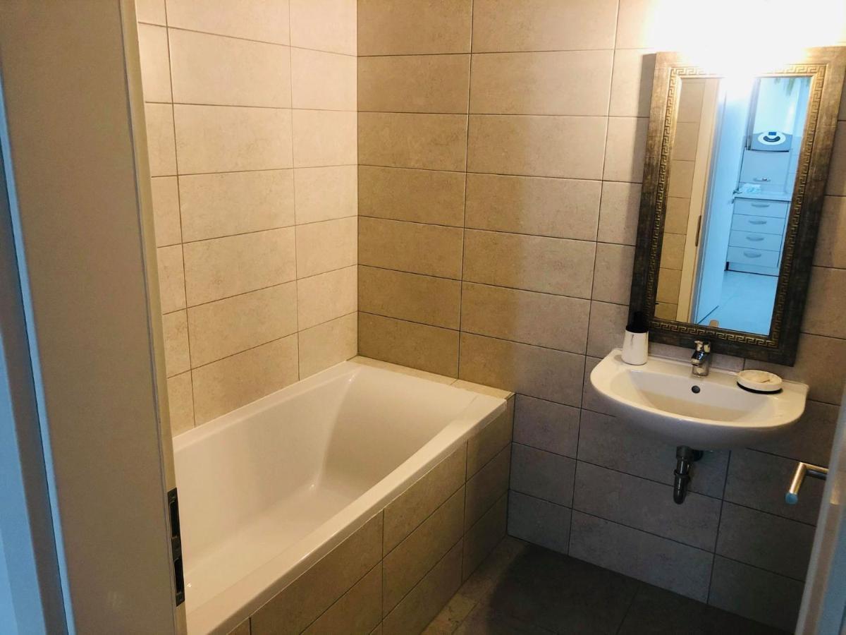Smart Chic Brasov Lägenhet Exteriör bild
