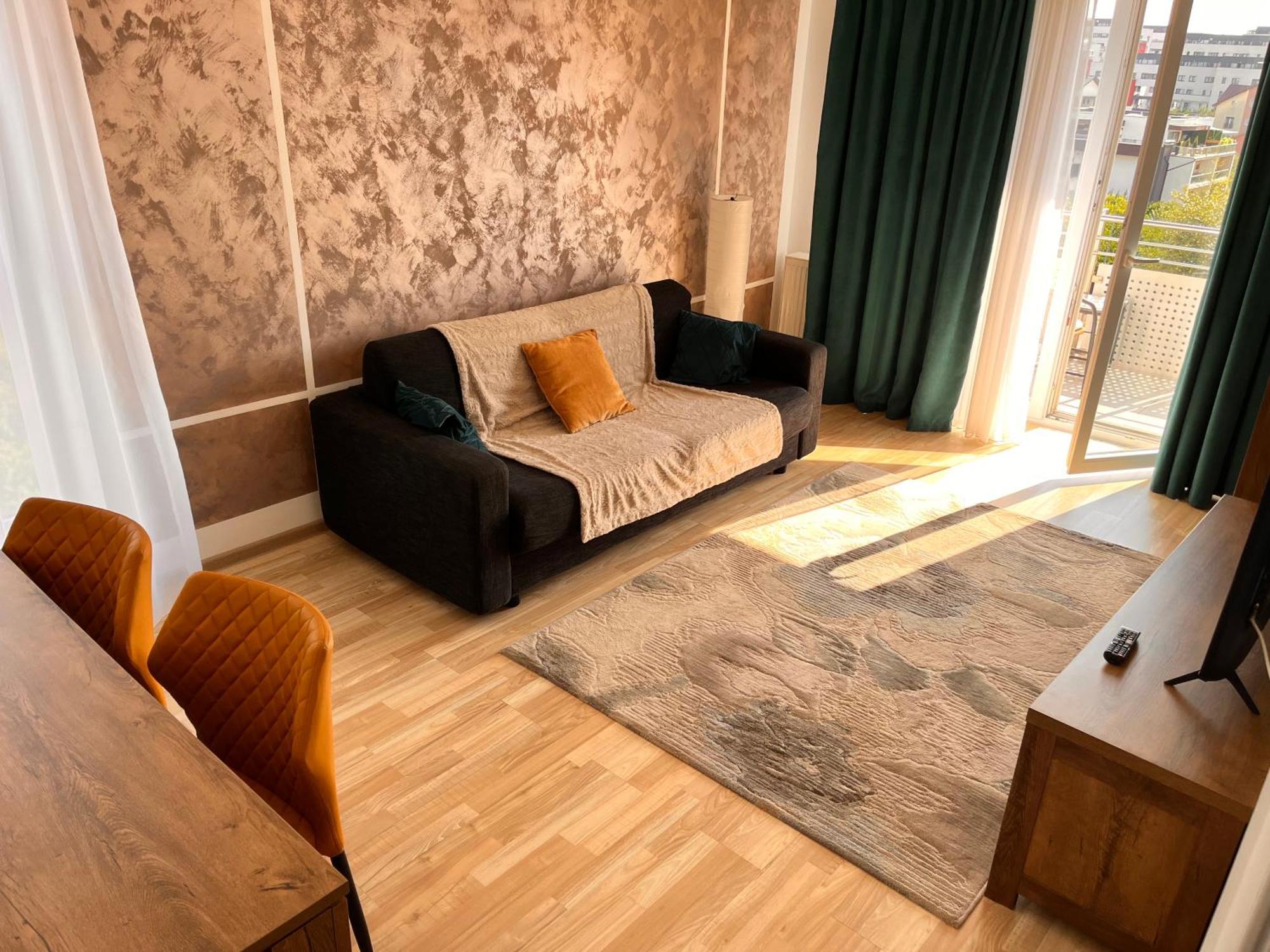Smart Chic Brasov Lägenhet Exteriör bild